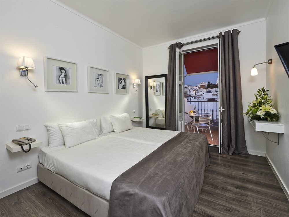 Albufeira Beach Hotel By Kavia Exterior photo